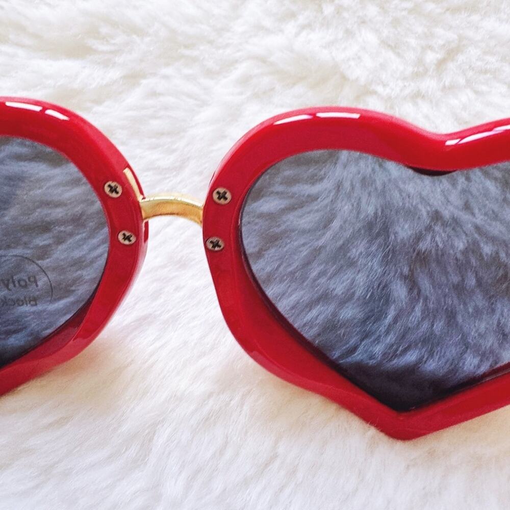 Pixie Red Girl Heart-shape Sunglasses - Picture 8 of 11